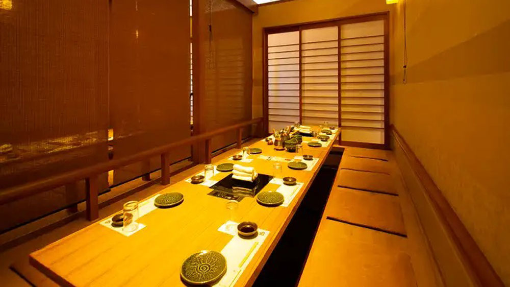 和彩旬彩うおまん尼崎キューズモール店